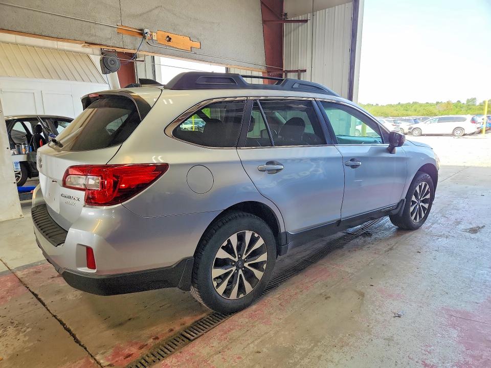 Фото 3 с аукциона – 2017 SUBARU OUTBACK с VIN 4S4BSAKC9H3377495