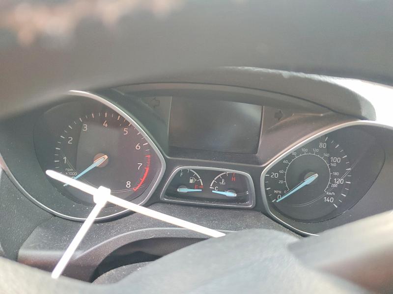 Photo 9 from auction – 2017 FORD ESCAPE with VIN 1FMCU0GD0HUB86830