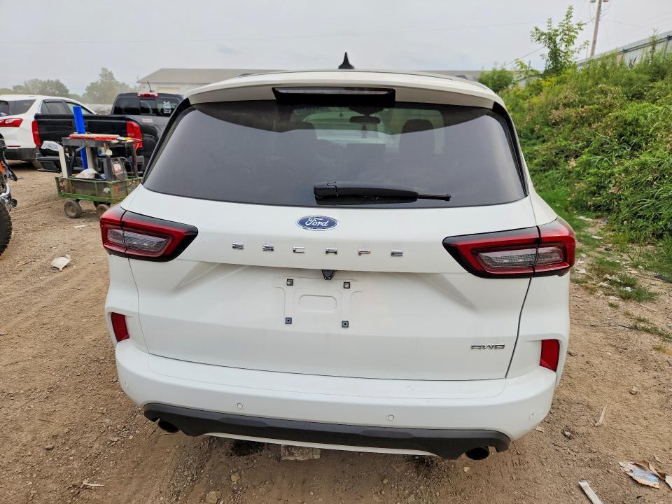 Photo 6 from auction – 2023 FORD ESCAPE with VIN 1FMCU9MN9PUA07605