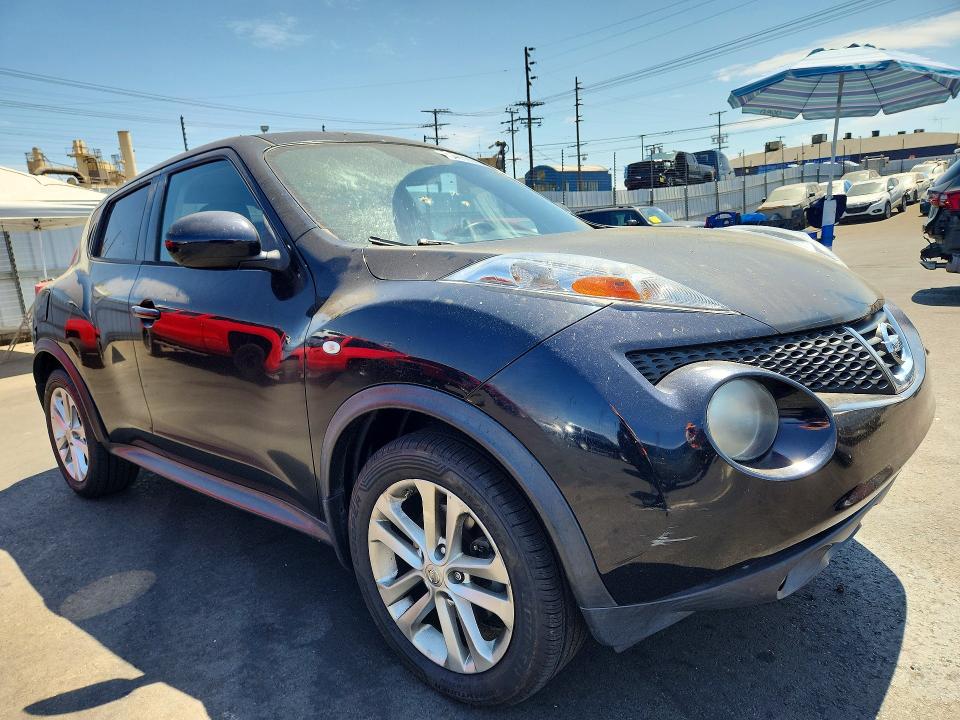 Photo 4 from auction – 2014 NISSAN JUKE with VIN JN8AF5MR4ET355496