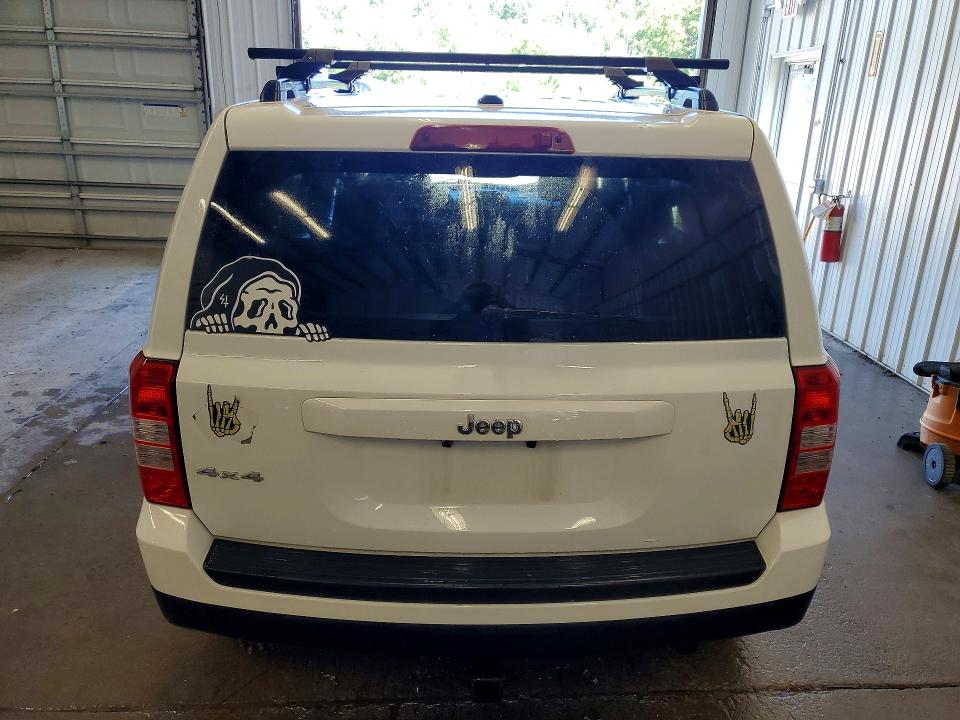 Photo 6 from auction – 2016 JEEP PATRIOT with VIN 1C4NJRBB4GD650779