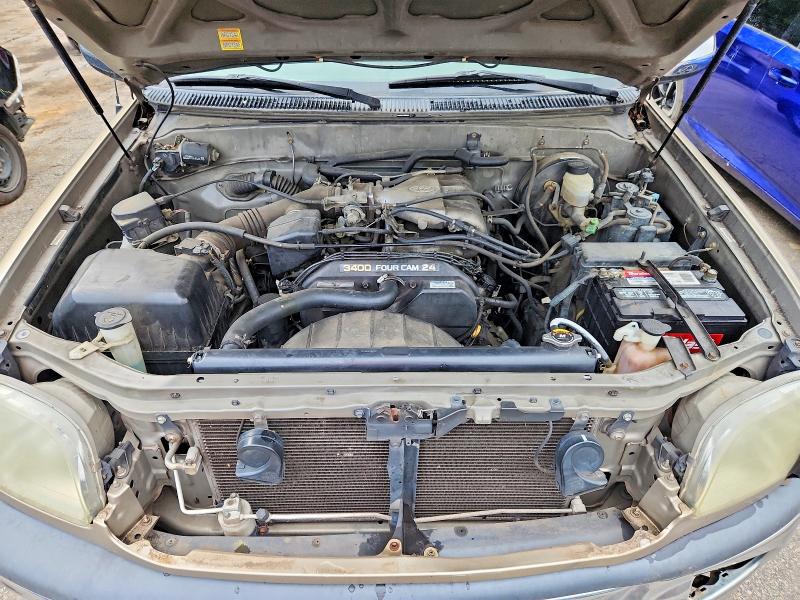 Photo 11 from auction – 2002 TOYOTA TUNDRA with VIN 5TBRN34102S293016
