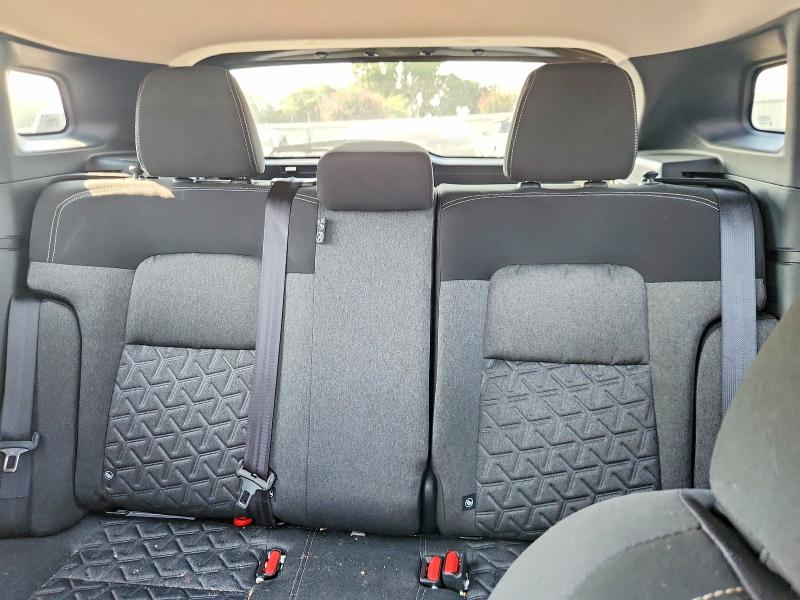 Photo 10 from auction – 2025 NISSAN KICKS with VIN 3N8AP6CA8SL328784