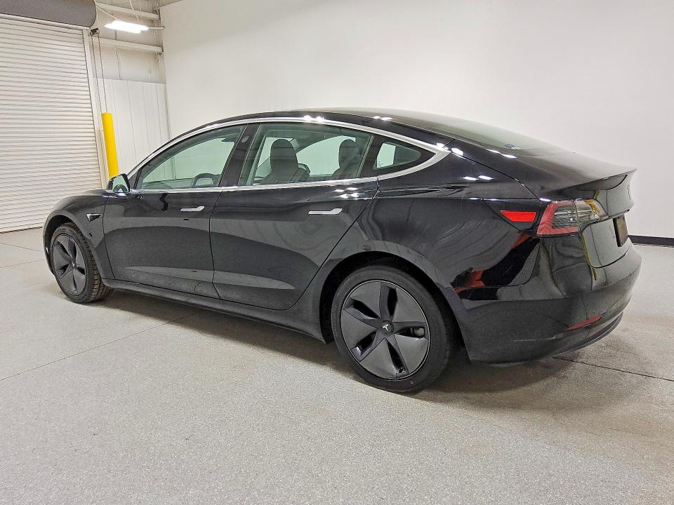 صورة رقم 2 من المزاد - 2019 TESLA MODEL 3 مع VIN 5YJ3E1EA5KF421142
