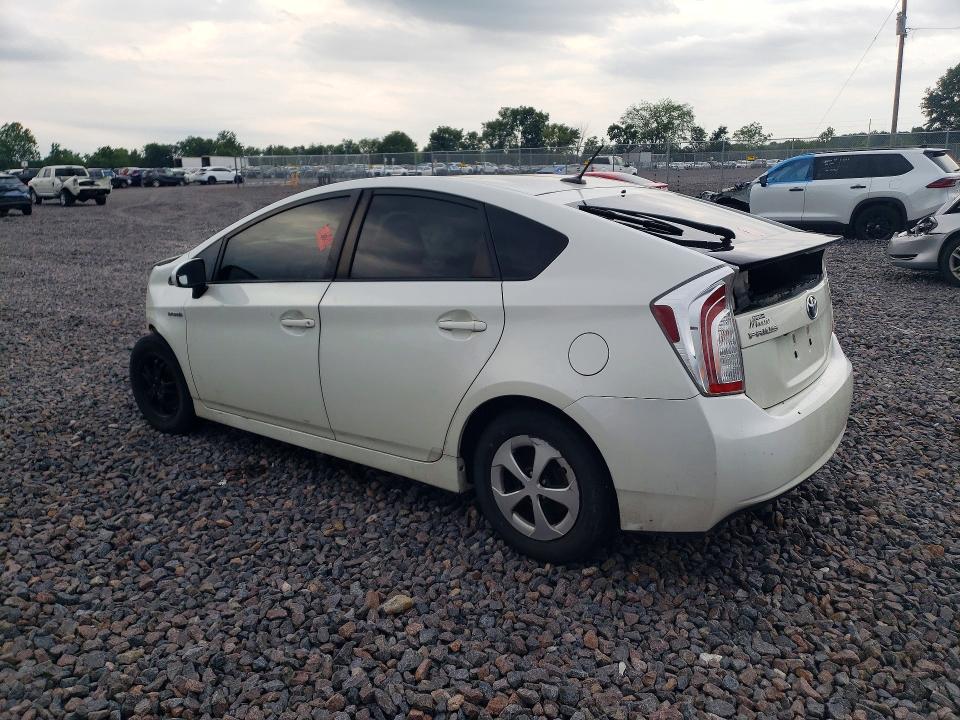 Photo 2 from auction – 2015 TOYOTA PRIUS with VIN JTDKN3DU3F1892059