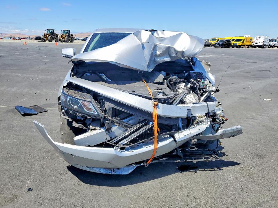 Photo 5 from auction – 2019 CHEVROLET IMPALA with VIN 2G11Z5S31K9132054