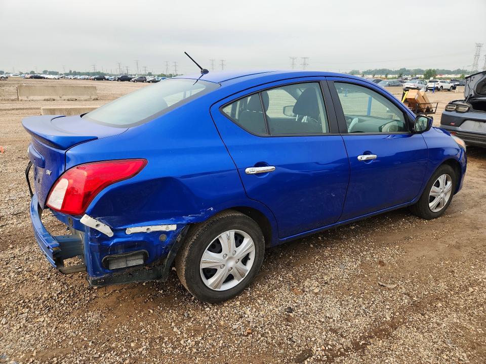 Photo 3 from auction – 2017 NISSAN VERSA with VIN 3N1CN7AP1HL808118