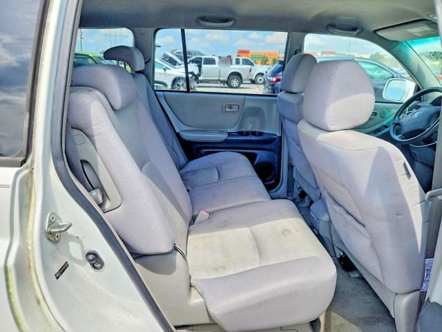 Photo 11 from auction – 2006 TOYOTA HIGHLANDER with VIN JTEEW21AX60020283