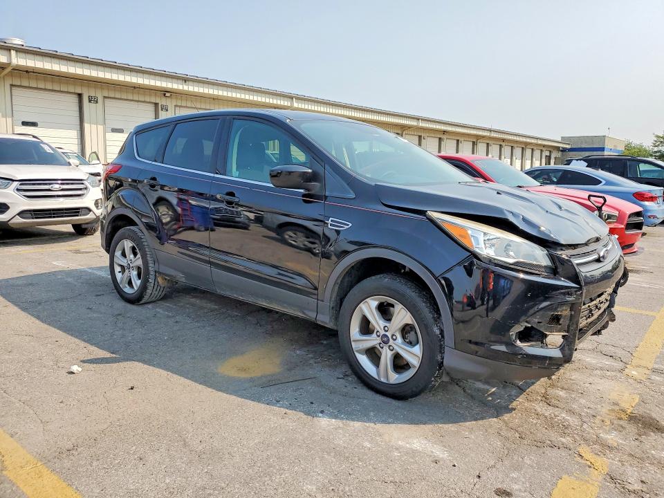 Photo 4 from auction – 2016 FORD ESCAPE with VIN 1FMCU9G96GUA32590