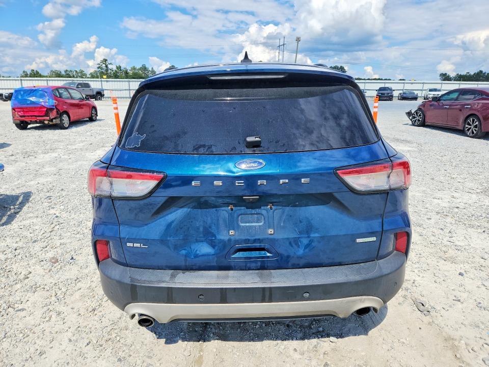 Photo 6 from auction – 2020 FORD ESCAPE with VIN 1FMCU0H6XLUA98750