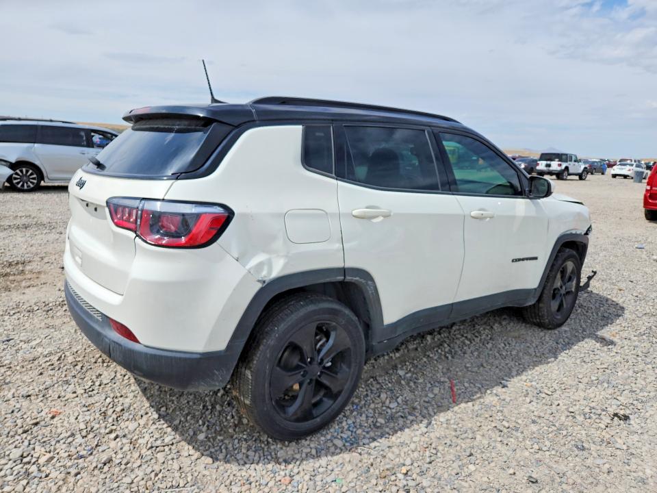 Photo 3 from auction – 2018 JEEP COMPASS with VIN 3C4NJDBB2JT394386