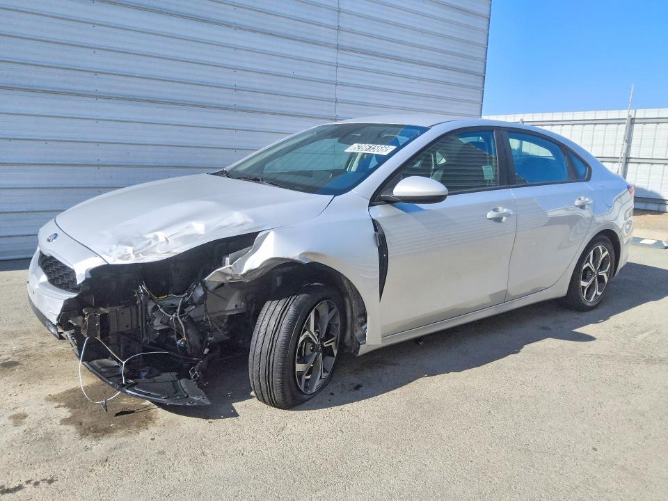 Photo 1 from auction – 2020 KIA FORTE with VIN 3KPF24ADXLE183674