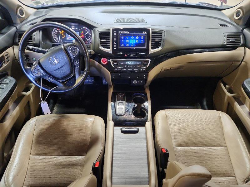 Photo 8 from auction – 2017 HONDA PILOT with VIN 5FNYF6H0XHB057327