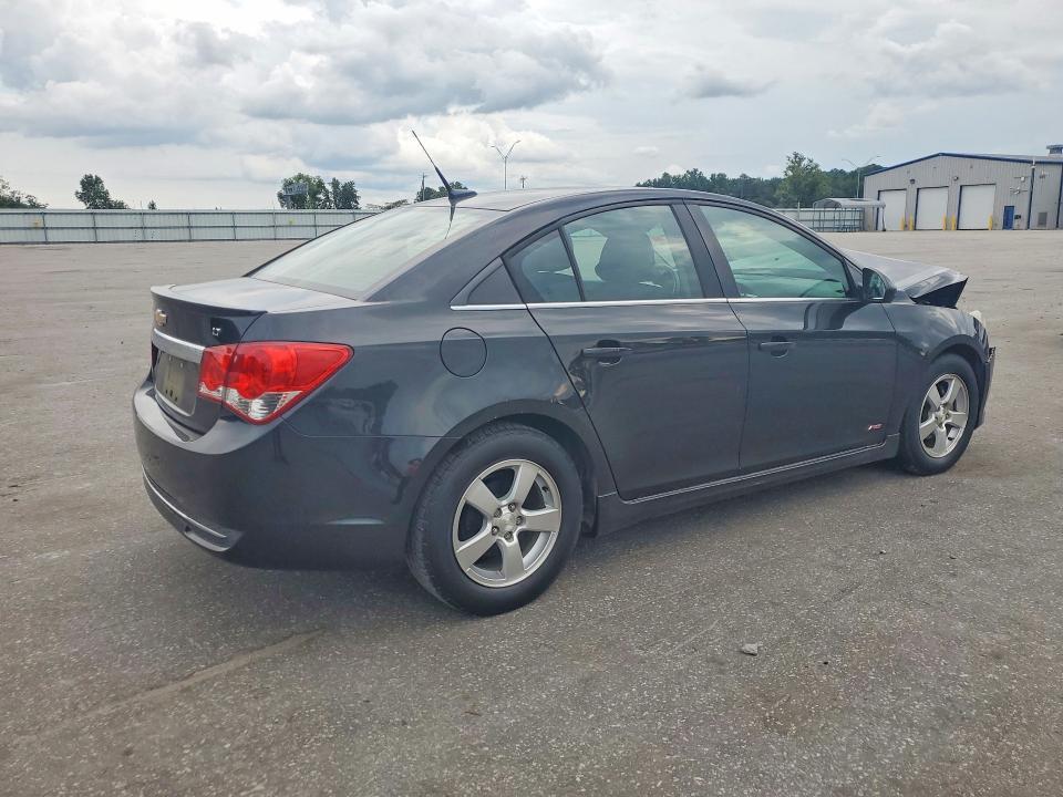 Снимка 3 от търг – 2014 CHEVROLET CRUZE с VIN 1G1PC5SB1E7303684