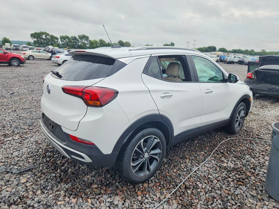 Photo 3 from auction – 2020 BUICK ENCORE GX with VIN KL4MMDSL3LB125954