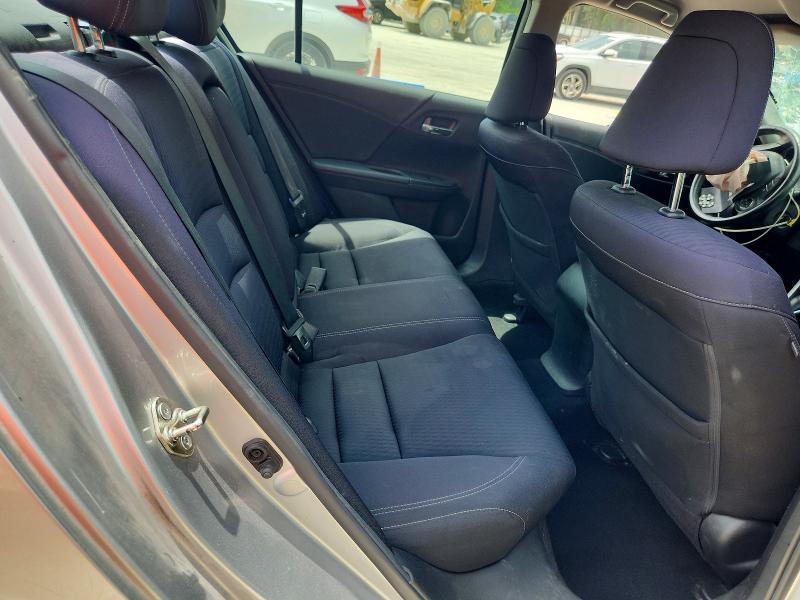 Photo 10 from auction – 2015 HONDA ACCORD with VIN 1HGCR2F53FA106948