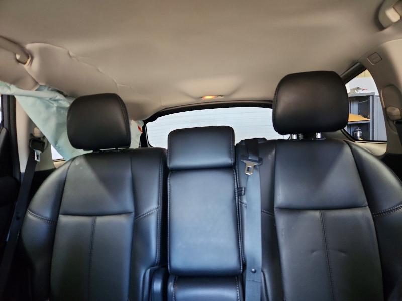Photo 10 from auction – 2019 NISSAN PATHFINDER with VIN 5N1DR2MM2KC582924