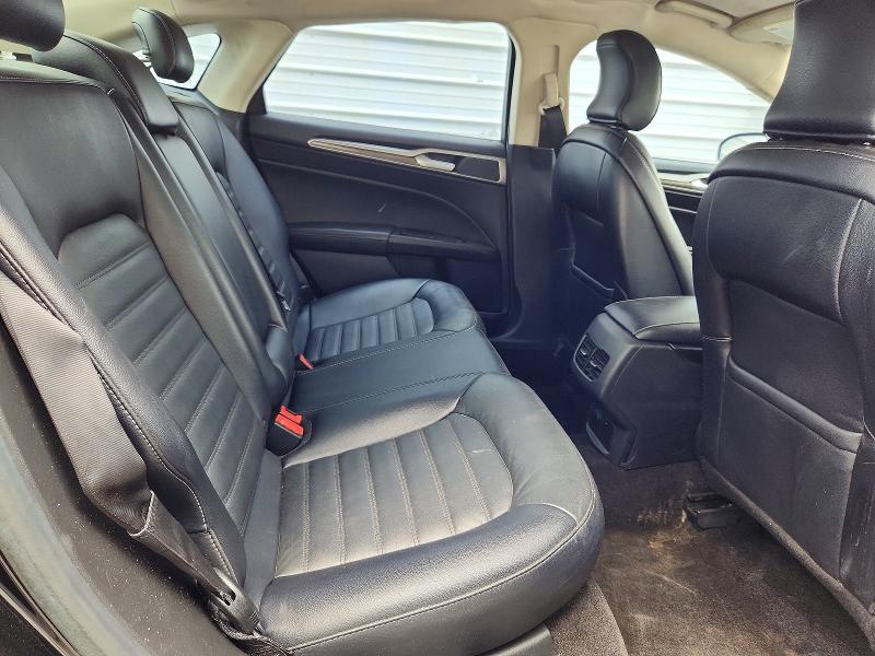 Photo 10 from auction – 2018 FORD FUSION with VIN 3FA6P0LUXJR273572