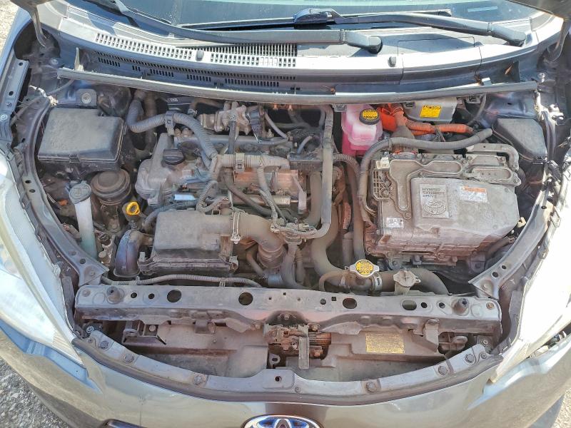 Photo 11 from auction – 2014 TOYOTA PRIUS C with VIN JTDKDTB34E1064498