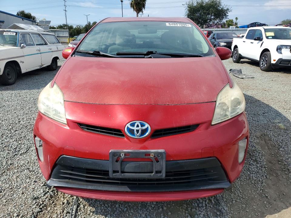 Foto 5 de la subasta – 2014 TOYOTA PRIUS con VIN JTDKN3DU5E1750102