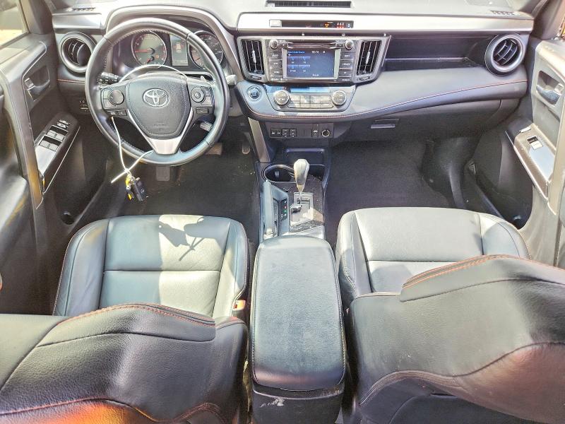 Photo 8 from auction – 2017 TOYOTA RAV4 with VIN JTMJFREV6HJ715267