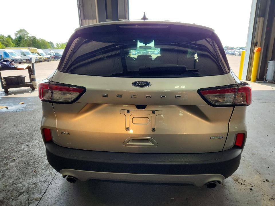 Photo 6 from auction – 2020 FORD ESCAPE with VIN 1FMCU9G68LUA83217