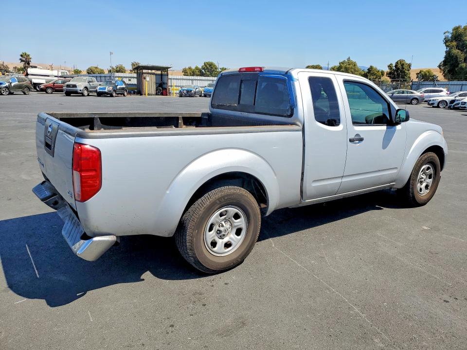 Photo 3 from auction – 2010 NISSAN FRONTIER with VIN 1N6BD0CT4AC409523