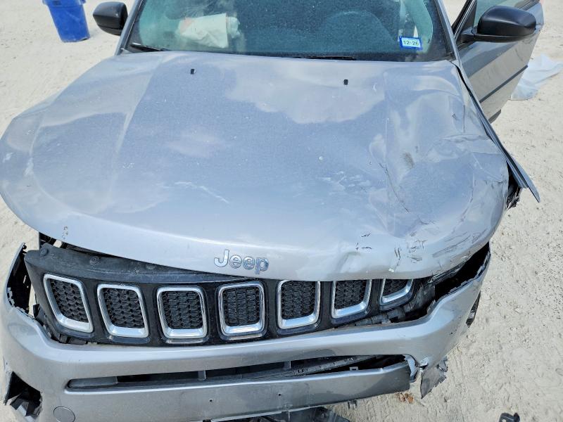 Photo 11 from auction – 2019 JEEP COMPASS with VIN 3C4NJCAB6KT769550