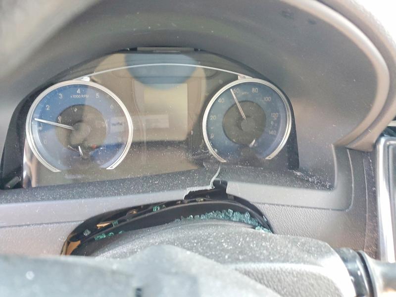 Photo 9 from auction – 2016 TOYOTA CAMRY with VIN 4T1BF1FK2GU176164