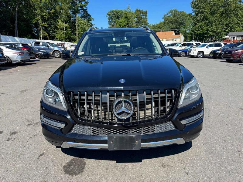 Photo 6 from auction – 2014 MERCEDES-BENZ GL with VIN 4JGDF7CE0EA296120