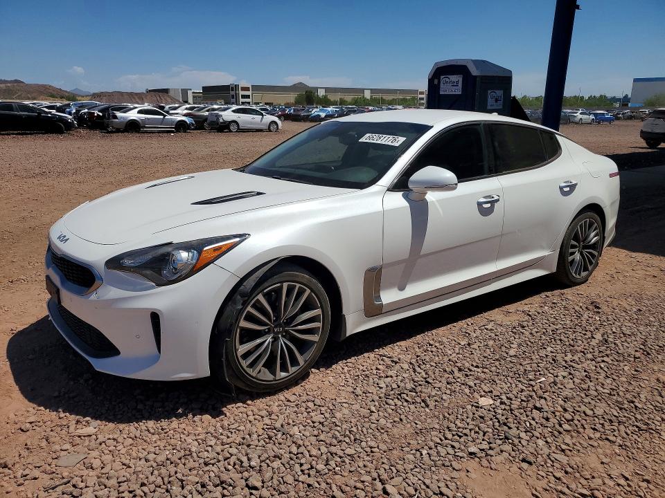 2019 KIA STINGER