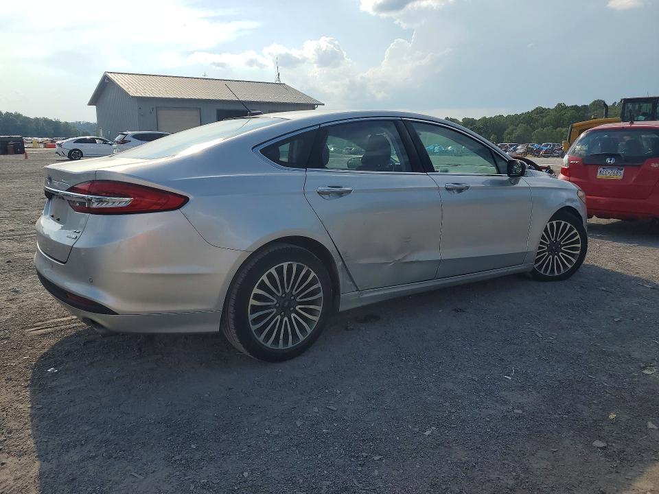 Photo 3 from auction – 2018 FORD FUSION with VIN 3FA6P0HD5JR210758