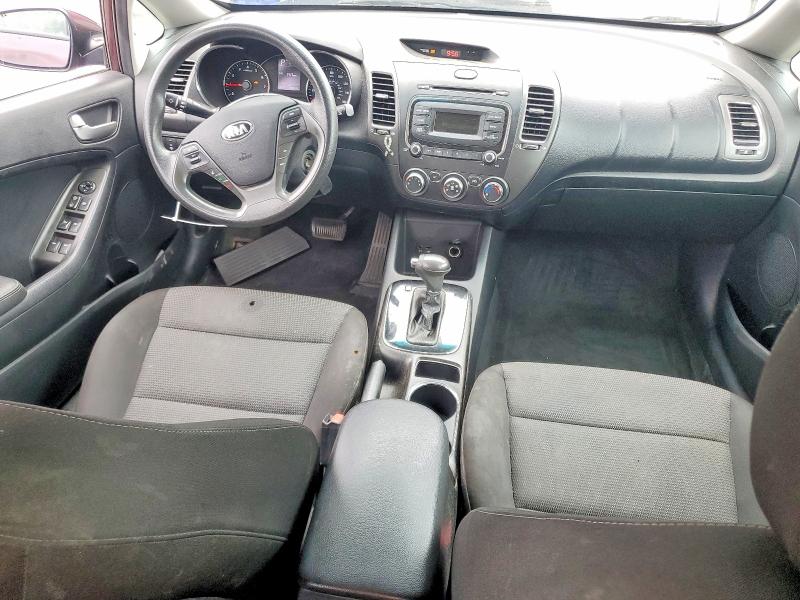 Photo 8 from auction – 2017 KIA FORTE with VIN 3KPFK4A78HE156166
