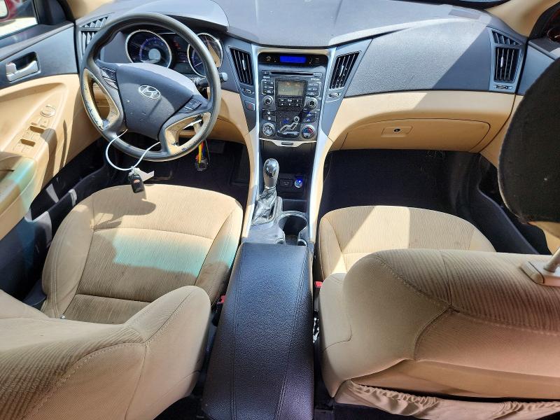 Photo 8 from auction – 2011 HYUNDAI SONATA with VIN 5NPEB4AC5BH229442