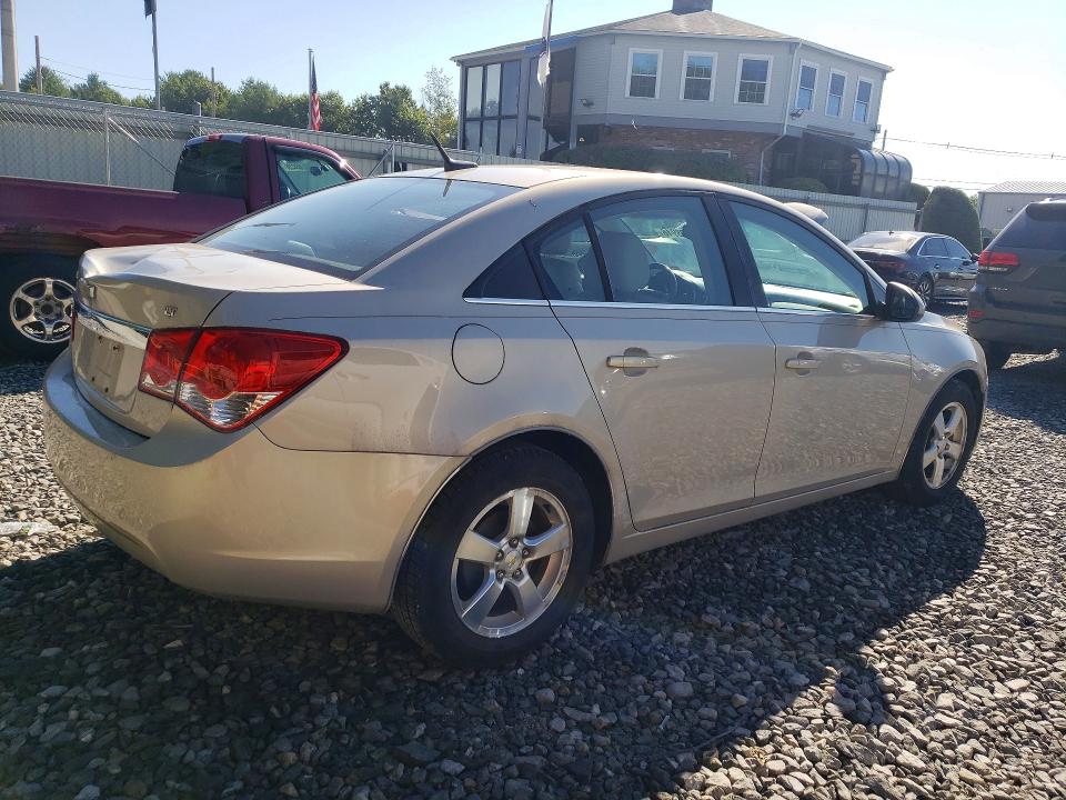 Photo 3 from auction – 2011 CHEVROLET CRUZE with VIN 1G1PG5S95B7217176
