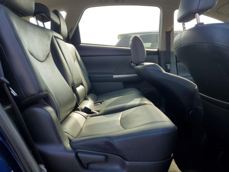 Photo 10 from auction – 2014 TOYOTA PRIUS V with VIN JTDZN3EU9E3320431