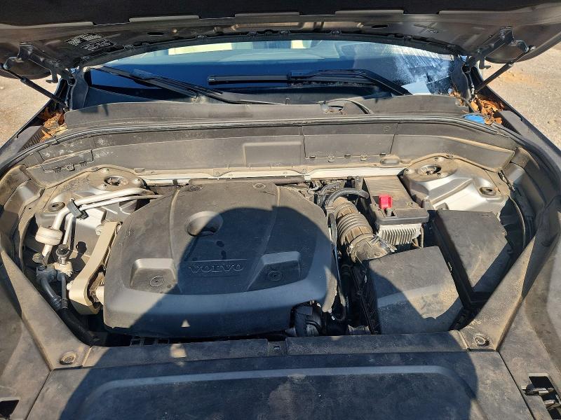 Photo 12 from auction – 2017 VOLVO XC90 with VIN YV4A22PL9H1163565