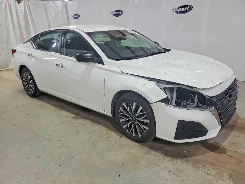 Photo 4 from auction – 2025 NISSAN ALTIMA with VIN 1N4BL4DV7SN411470
