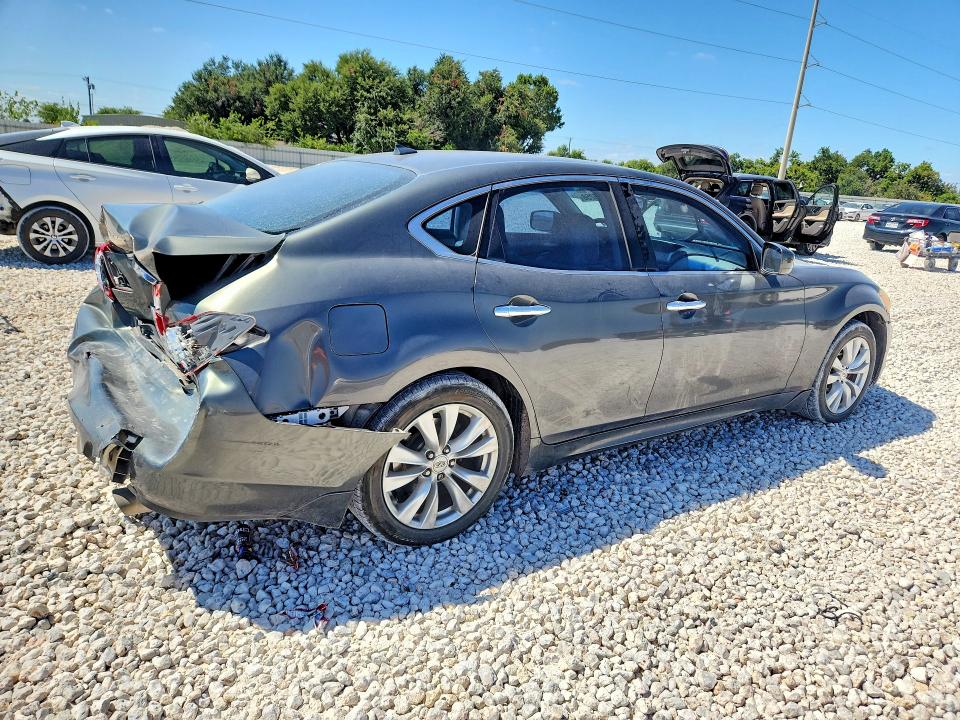 Photo 3 from auction – 2011 INFINITI M37 with VIN JN1BY1AP2BM323113