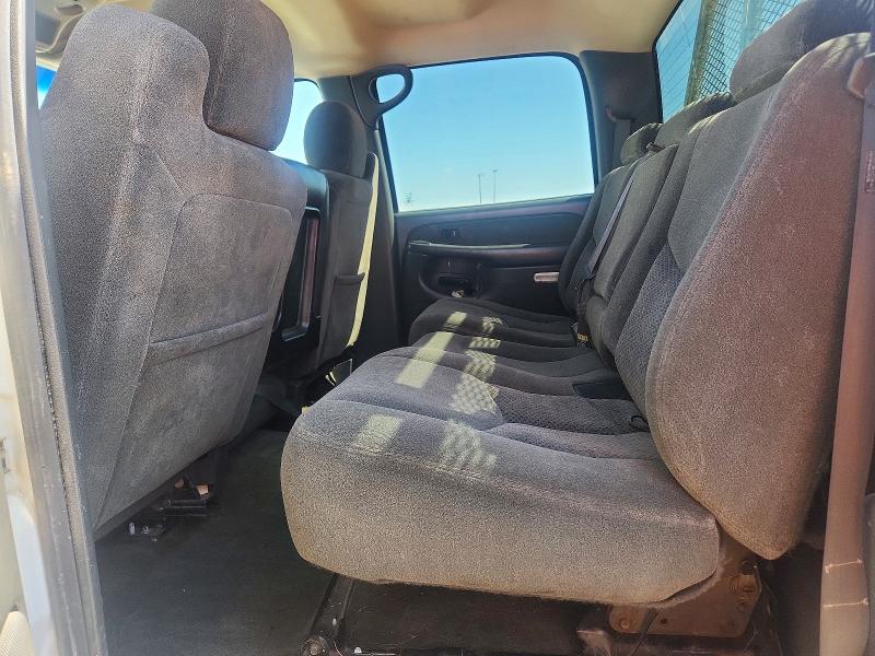 Photo 10 from auction – 2003 CHEVROLET SILVERADO with VIN 1GCHK23U33F152136
