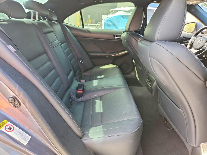 Photo 10 from auction – 2015 LEXUS IS with VIN JTHCF1D24F5017553