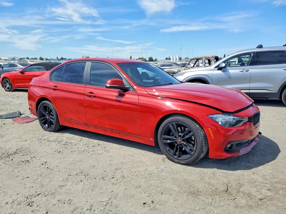 Photo 4 from auction – 2016 BMW 320 with VIN WBA8A9C54GK616484