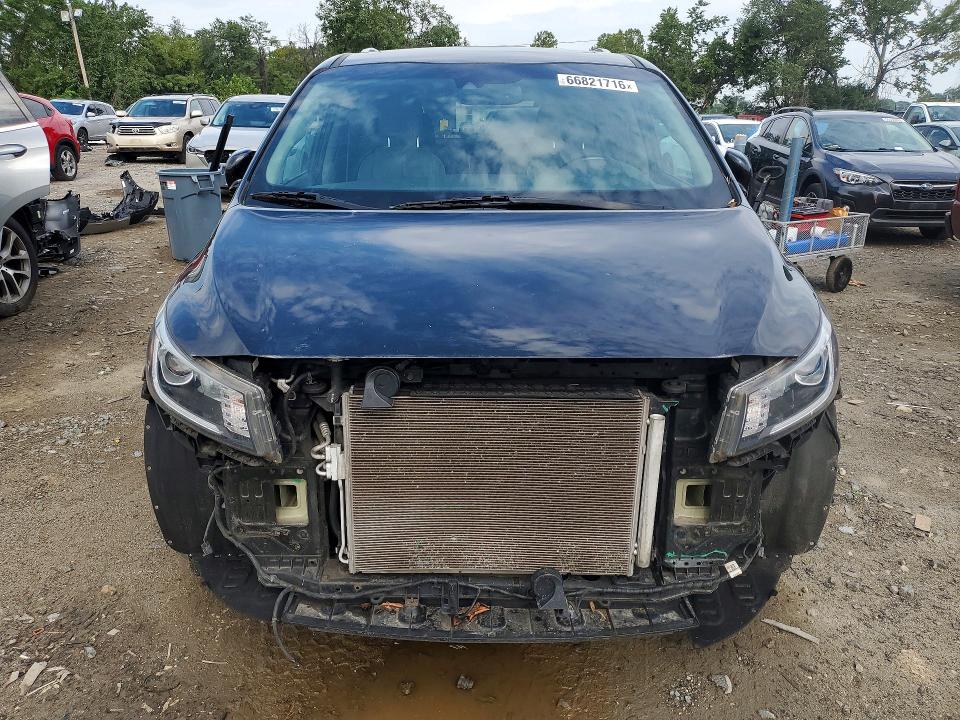 Photo 5 from auction – 2019 KIA SEDONA with VIN KNDMC5C10K6541060