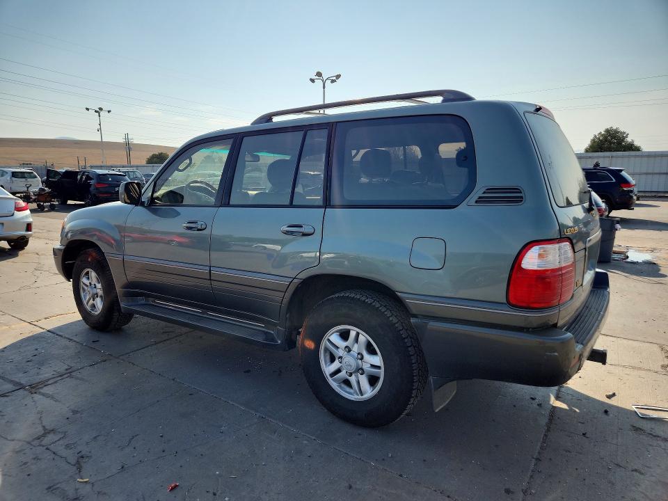 Photo 2 from auction – 2001 LEXUS LX with VIN JTJHT00W313511312