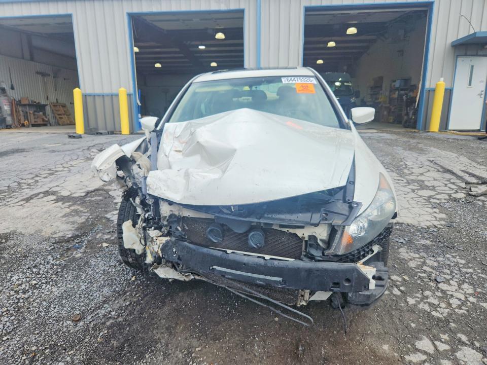 Photo 5 from auction – 2010 HONDA ACCORD with VIN 1HGCP3F7XAA009459