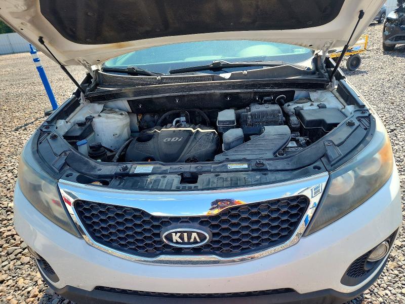 Photo 12 from auction – 2013 KIA SORENTO with VIN 5XYKU3A69DG335291