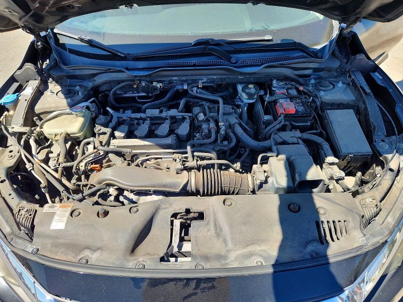 Photo 11 from auction – 2016 HONDA CIVIC with VIN 2HGFC1F78GH636894