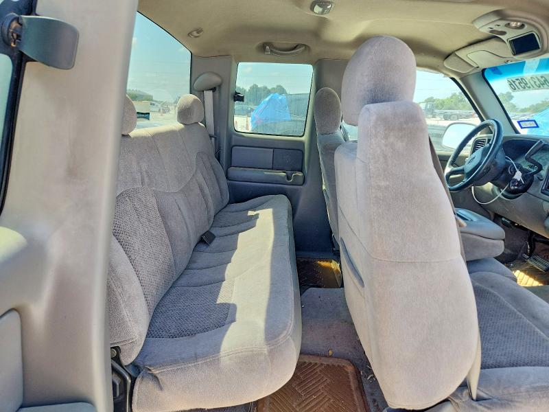 Photo 10 from auction – 2000 CHEVROLET SILVERADO with VIN 2GCEC19W6Y1123974