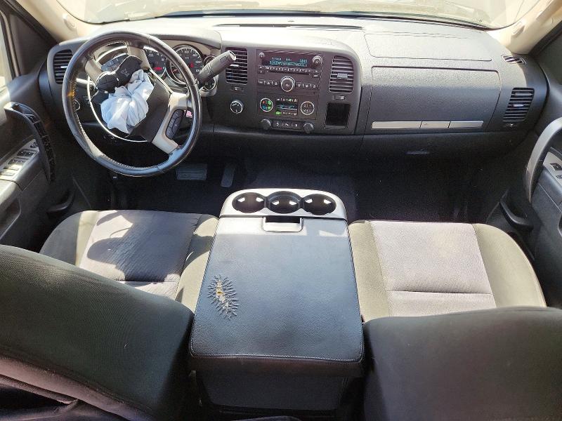 Photo 8 from auction – 2011 CHEVROLET SILVERADO with VIN 3GCPKSE34BG265512