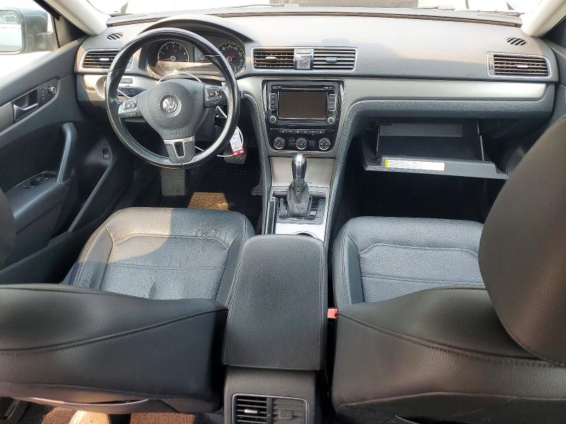 Photo 8 from auction – 2015 VOLKSWAGEN PASSAT with VIN 1VWBT7A30FC023686